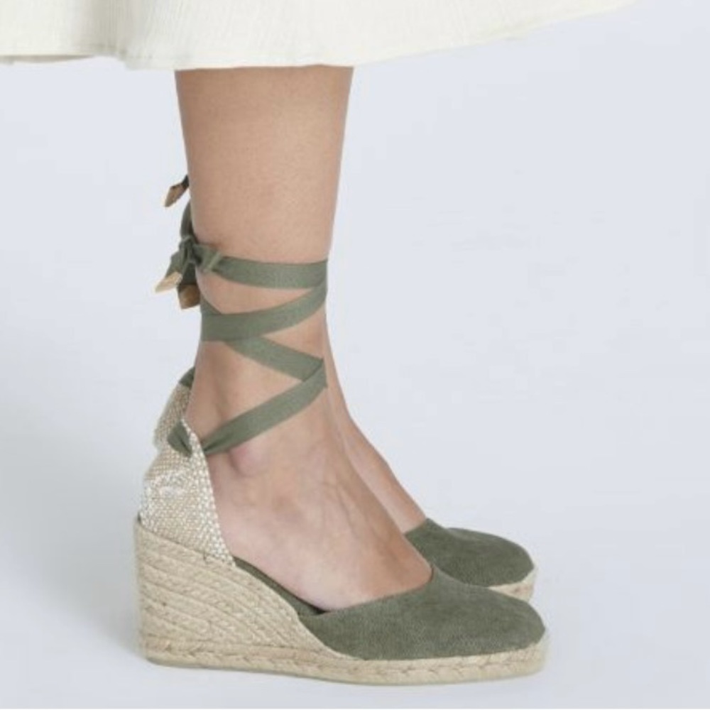 Green khaki espadrilles. NWT.